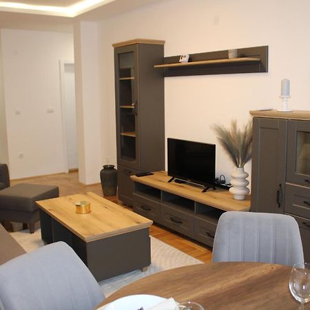 Apartment M สเมเดเรโว ภายนอก รูปภาพ