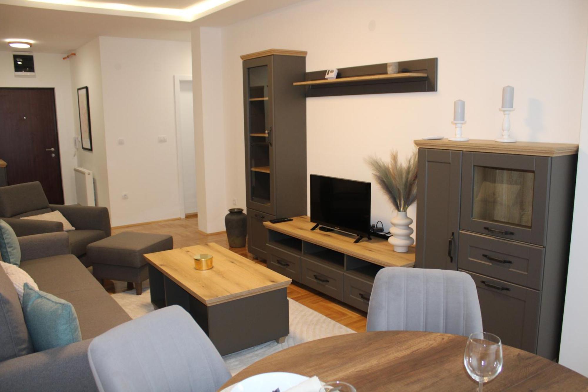 Apartment M สเมเดเรโว ภายนอก รูปภาพ